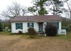 Pre-foreclosure in  COALING RD Sylacauga, AL 35150
