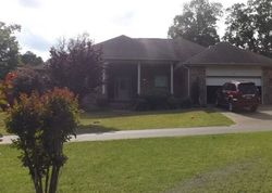 Pre-foreclosure in  DEER VIEW CIR Hot Springs National Park, AR 71913