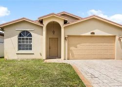 Pre-foreclosure Listing in SW 18TH ST HOLLYWOOD, FL 33023