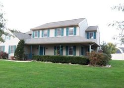 Pre-foreclosure Listing in S MADDER DR MECHANICSBURG, PA 17050