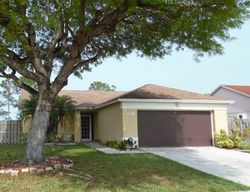 Pre-foreclosure in  THORNBANK LN West Palm Beach, FL 33411