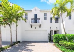Pre-foreclosure in  ST GEORGE BLVD Delray Beach, FL 33483