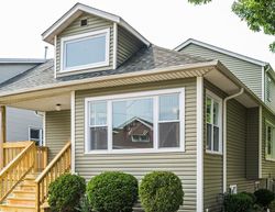 Pre-foreclosure in  W GRACE ST Chicago, IL 60641