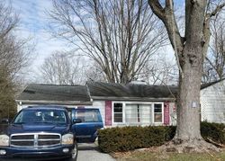 Pre-foreclosure in  JOHNSON ST Greenwood, IN 46143