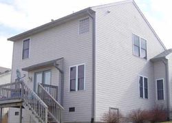 Pre-foreclosure in  QUEENSGATE DR Greenwood, IN 46143