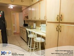 Pre-foreclosure in  PAUL JONES DR Jacksonville, FL 32208