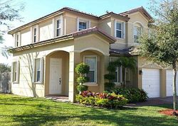  Nw 84th St, Miami FL