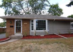Pre-foreclosure Listing in PARK AVE MINNEAPOLIS, MN 55423