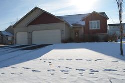 Pre-foreclosure Listing in WHISPERING HILLS LN ELKO, MN 55020