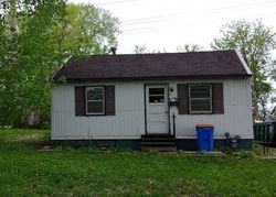 Pre-foreclosure in  CLEARVIEW PL Owatonna, MN 55060