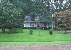 Pre-foreclosure Listing in W SERVICE DR COLDWATER, MS 38618