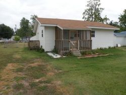 Pre-foreclosure Listing in N SASSAFRASS ST DEXTER, MO 63841