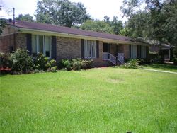 Pre-foreclosure in  N MAUVILLA DR Mobile, AL 36611