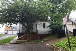 Pre-foreclosure in  WILLIAM ST Harrison, NJ 07029