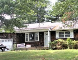 Pre-foreclosure Listing in SQUIRREL RD BELMAR, NJ 07719