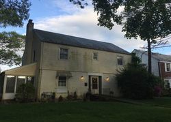 Pre-foreclosure in  BEVERLY PKWY Freeport, NY 11520