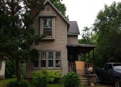 Pre-foreclosure in  HUDSON ST Elkhart, IN 46516