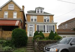 Pre-foreclosure Listing in VINE ST HOMESTEAD, PA 15120