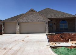 Pre-foreclosure in  STAG CT Piedmont, OK 73078
