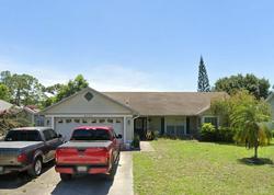 Pre-foreclosure in  BENNETT CT Saint Cloud, FL 34771