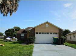 Pre-foreclosure in  COUNTRY WOODS CIR Kissimmee, FL 34744