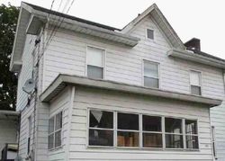 Pre-foreclosure Listing in W WASHINGTON AVE WASHINGTON, NJ 07882