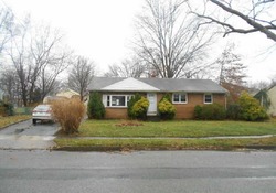 Pre-foreclosure Listing in MILDRED AVE SOMERDALE, NJ 08083