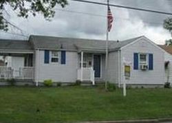 Pre-foreclosure in  EMERSON AVE Farrell, PA 16121