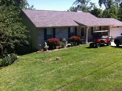 Pre-foreclosure in  HUGHES DR Imperial, MO 63052