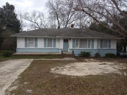 Pre-foreclosure Listing in MILLWOOD RD SUMTER, SC 29150