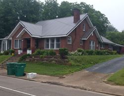 Pre-foreclosure in  N 1ST ST Milan, TN 38358