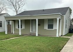 Pre-foreclosure in  MELROSE ST Corpus Christi, TX 78404