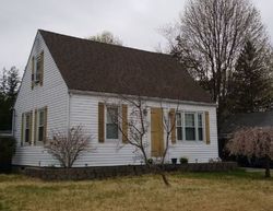 Pre-foreclosure Listing in ROWLAND ST SOMERSWORTH, NH 03878