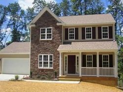 Pre-foreclosure Listing in CAMPBELL ST STAUNTON, VA 24401