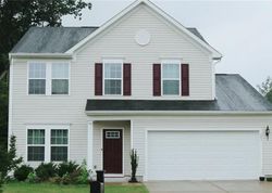 Pre-foreclosure in  NEWMAN DR Newport News, VA 23601