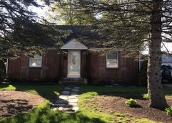Pre-foreclosure Listing in KING PHILLIP DR NORTH KINGSTOWN, RI 02852