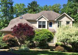 Pre-foreclosure Listing in BOXWOOD LN STROUDSBURG, PA 18360