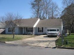 Pre-foreclosure Listing in ALOMA DR VIRGINIA BEACH, VA 23453