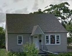 Pre-foreclosure Listing in N 16TH ST WYANDANCH, NY 11798