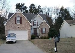 Pre-foreclosure in  CHANEY WOODS DR La Vergne, TN 37086