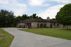 Pre-foreclosure in  SW 293RD TER Homestead, FL 33030