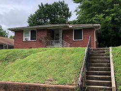 Pre-foreclosure in  POLK ST Vicksburg, MS 39180