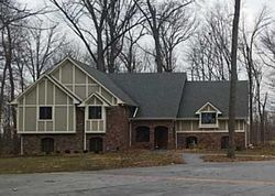 Pre-foreclosure in  E 600 N Greenfield, IN 46140