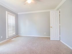 Pre-foreclosure in  FENCEPOST LN Dothan, AL 36303