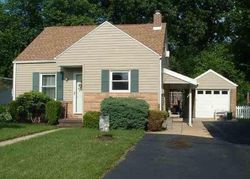 Pre-foreclosure in  NORTHLAND AVE York, PA 17406