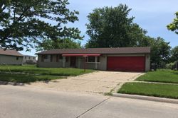  Carlysle St, Inkster MI