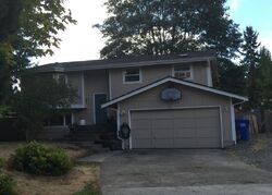 Pre-foreclosure in  30TH AVE SE Puyallup, WA 98374