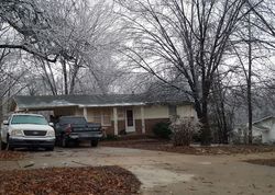 Pre-foreclosure Listing in HAWKINS PL FENTON, MO 63026