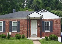 Pre-foreclosure in  WAYNE AVE Saint Louis, MO 63130
