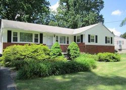 Pre-foreclosure Listing in WOODEDGE DR BOWIE, MD 20720